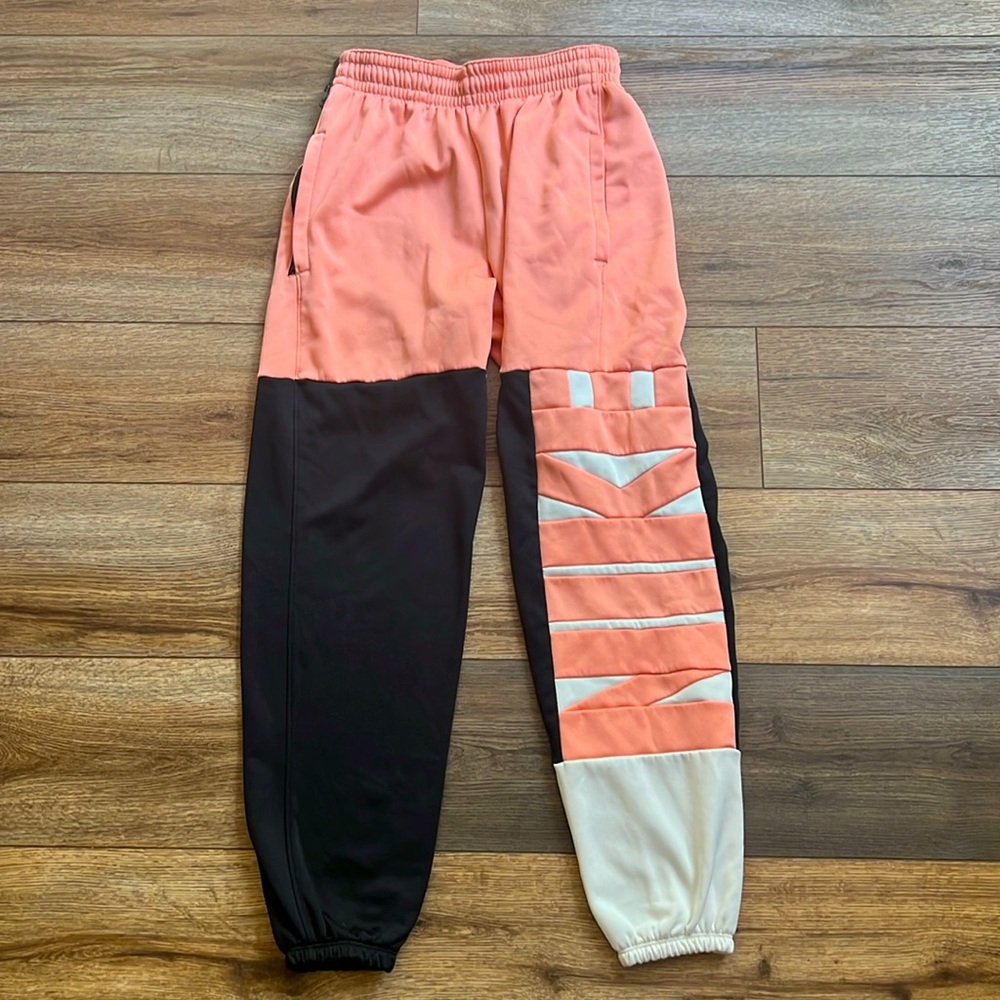 Men’s Small Nike Therma Fit Joggers - Peach, Black & White